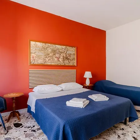 Guest house Casa Di Madre Antonia Brindisi